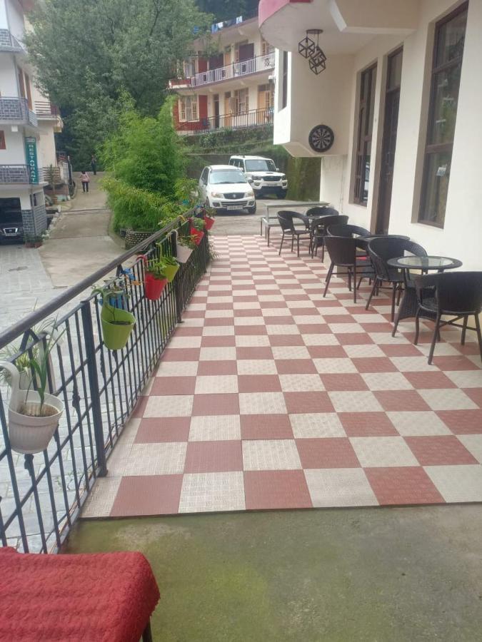Aman Inn Dharamshala Esterno foto