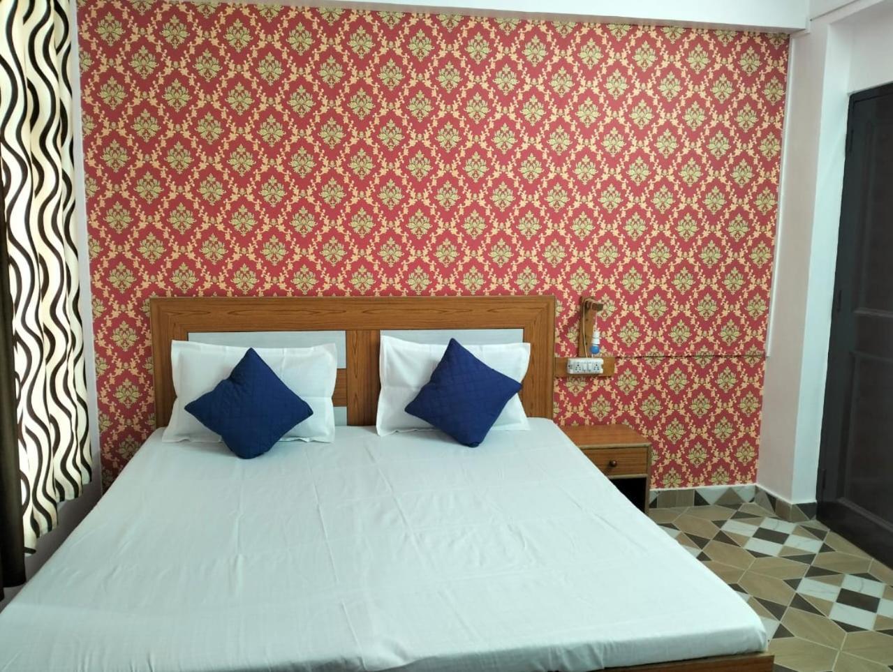Aman Inn Dharamshala Esterno foto