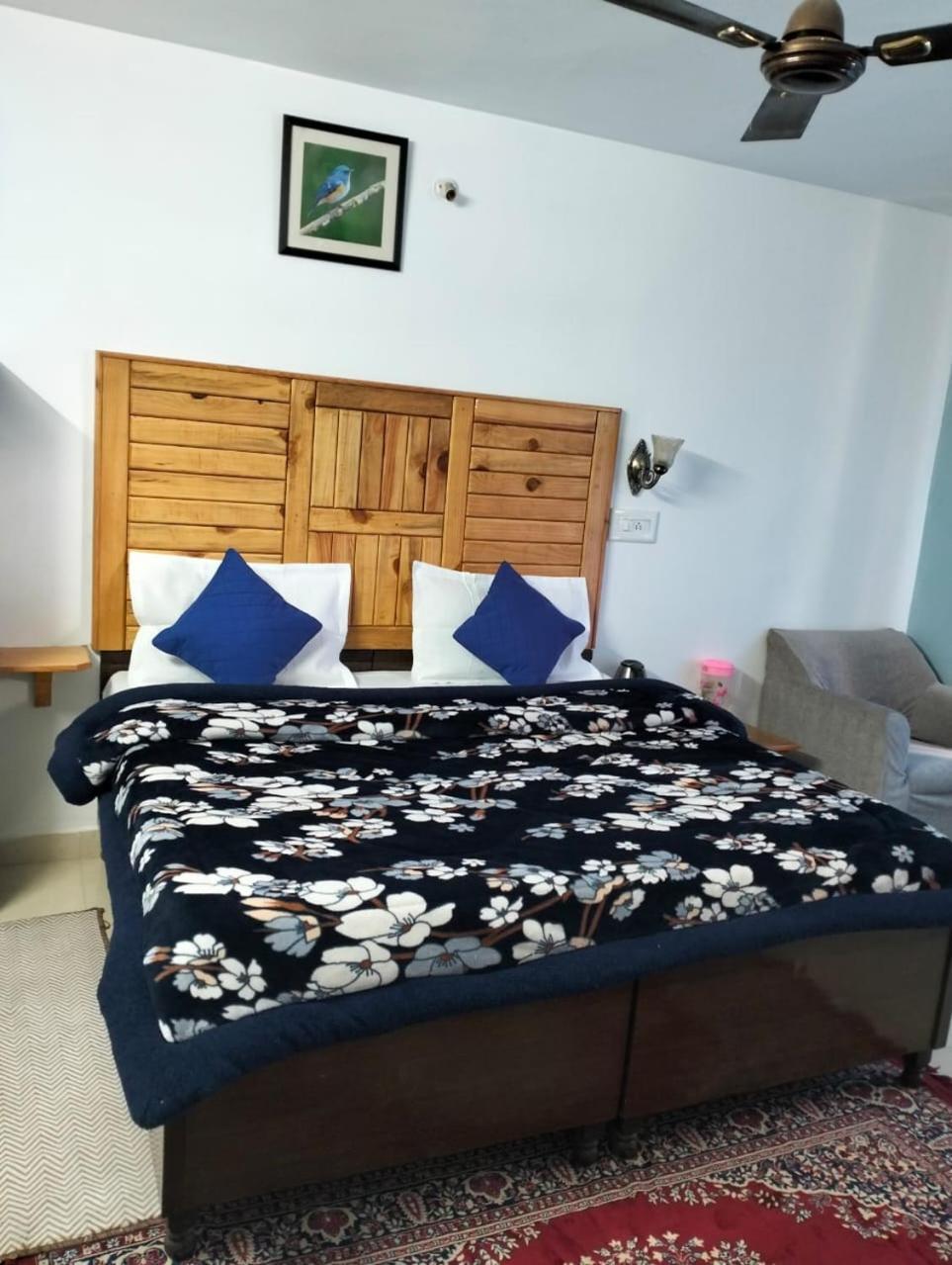 Aman Inn Dharamshala Esterno foto