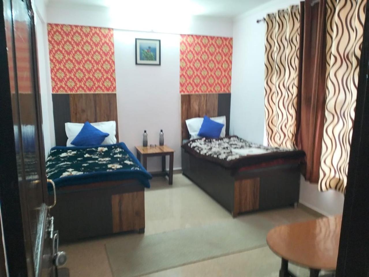 Aman Inn Dharamshala Esterno foto