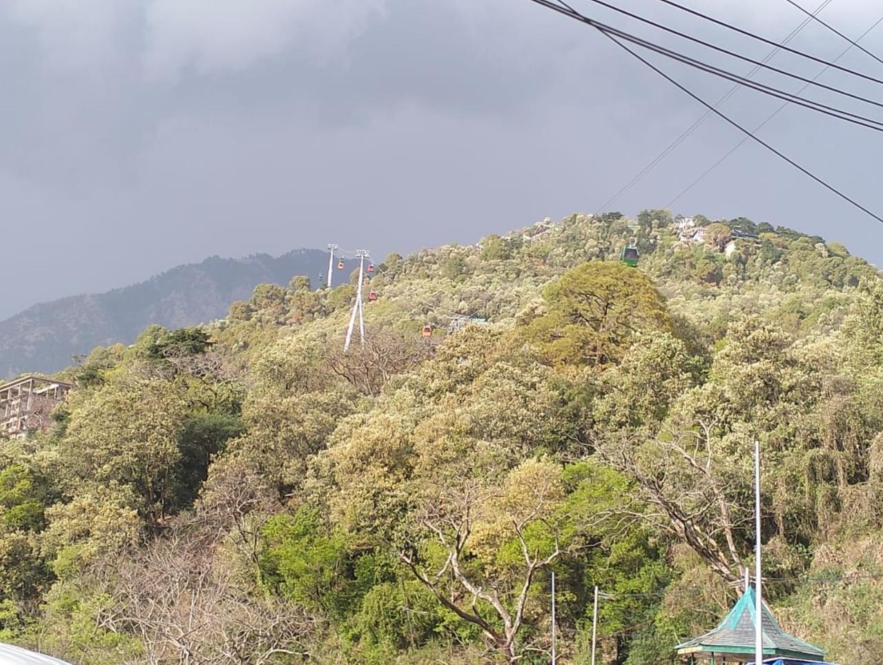 Aman Inn Dharamshala Esterno foto
