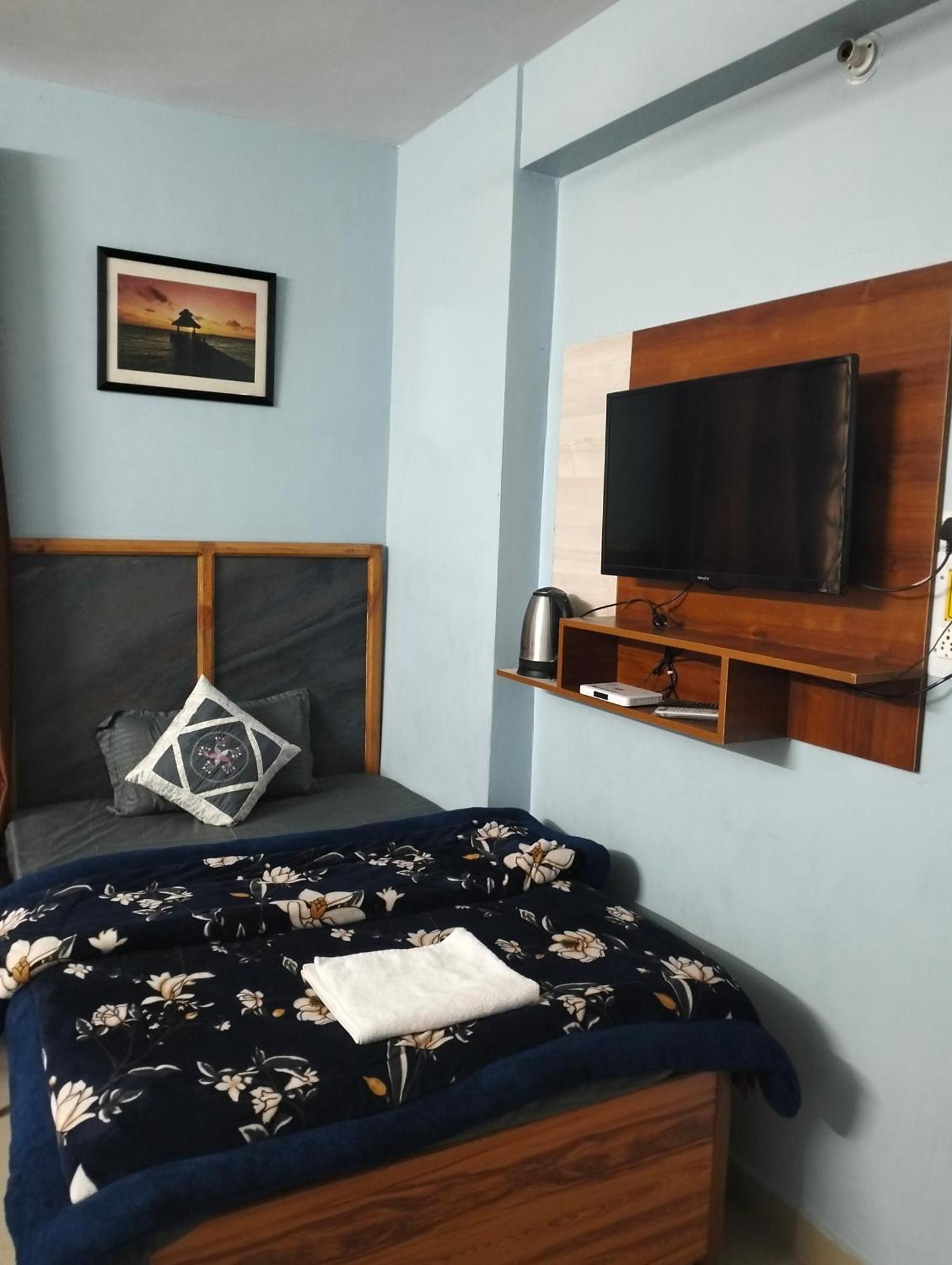 Aman Inn Dharamshala Camera foto